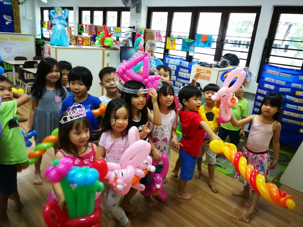 Balloon Sculptures for Birthday Party Singapore