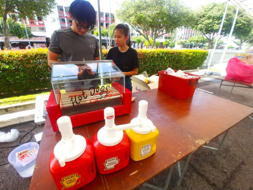 Hotdog Bun Stall for Rent Singapore