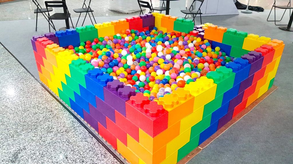 Small Rainbow Ball Pool Rental