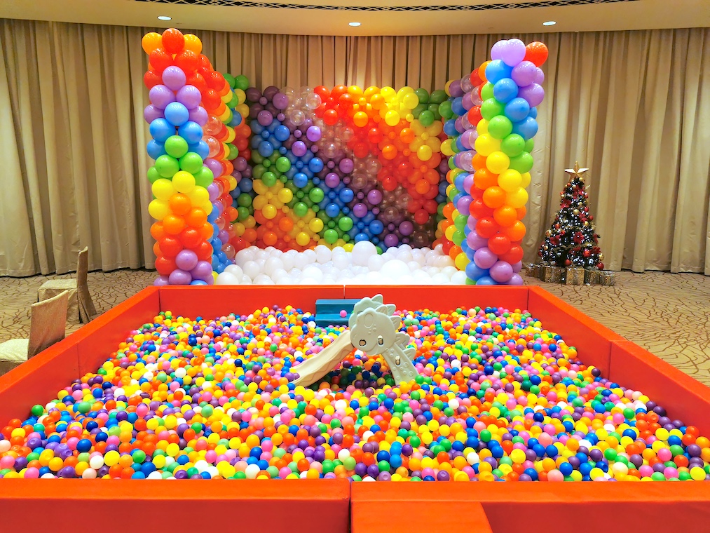 Rainbow Balloon Pit and Ball Pit